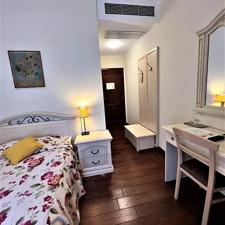 Park - Boutique Отель 4*