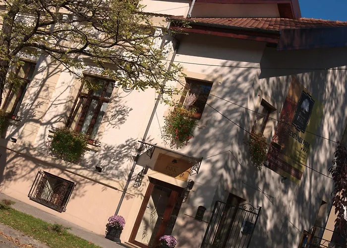 Отель Park - Boutique